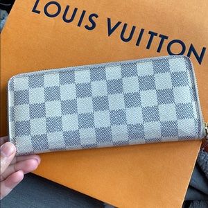 Louis Vuitton Clemence Wallet